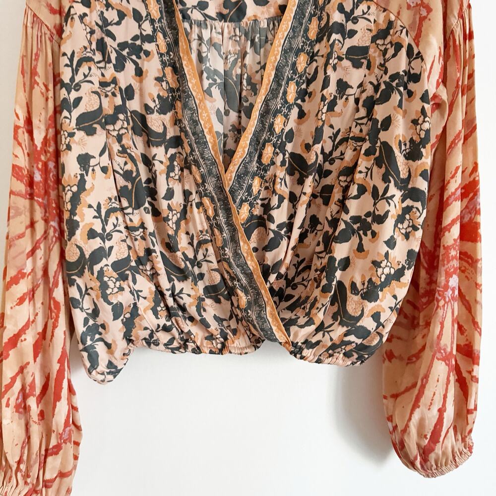 FREE PEOPLE Cruisin Together Mix Print Surplice Top Medium M - Picture 5 of 10